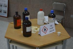 Jamoum Department of Chemistry Holds (How to Deal with Chemical Substances) Course for Civil Defense Officers